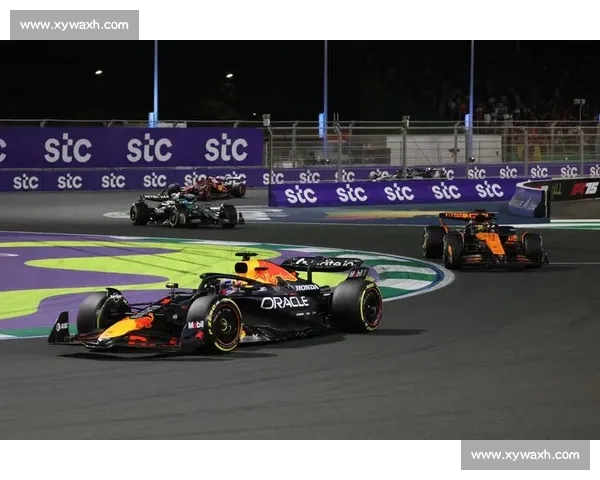 皮亚斯特里 15 分领跑 F1 积分榜,诺里斯紧追维斯塔潘陷困境 皮亚斯特里 15 分领跑 F1 积分榜,诺里斯紧追维斯塔潘陷困境